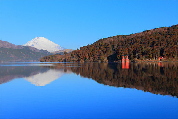 Ashinoko Lake